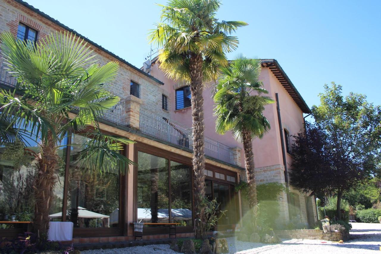Agriturismo San Martino Bed & Breakfast Monte San Martino Exterior photo